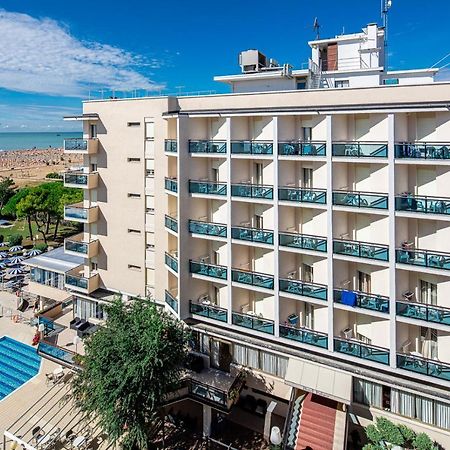 Hotel Palace Bibione Eksteriør billede