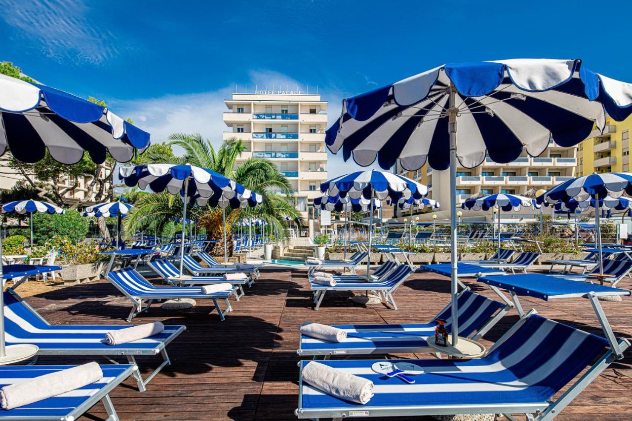Hotel Palace Bibione Eksteriør billede