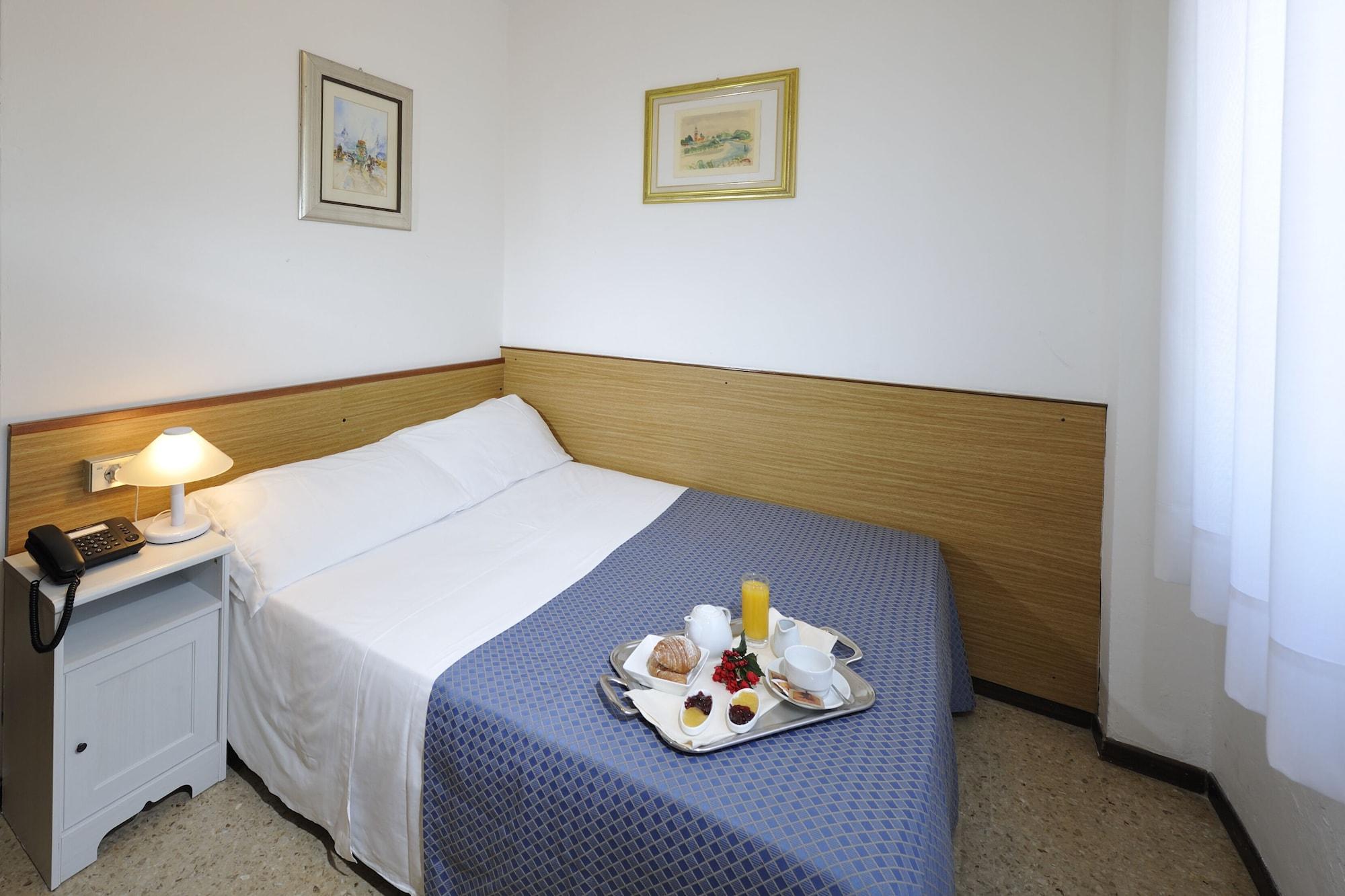 Hotel Palace Bibione Eksteriør billede