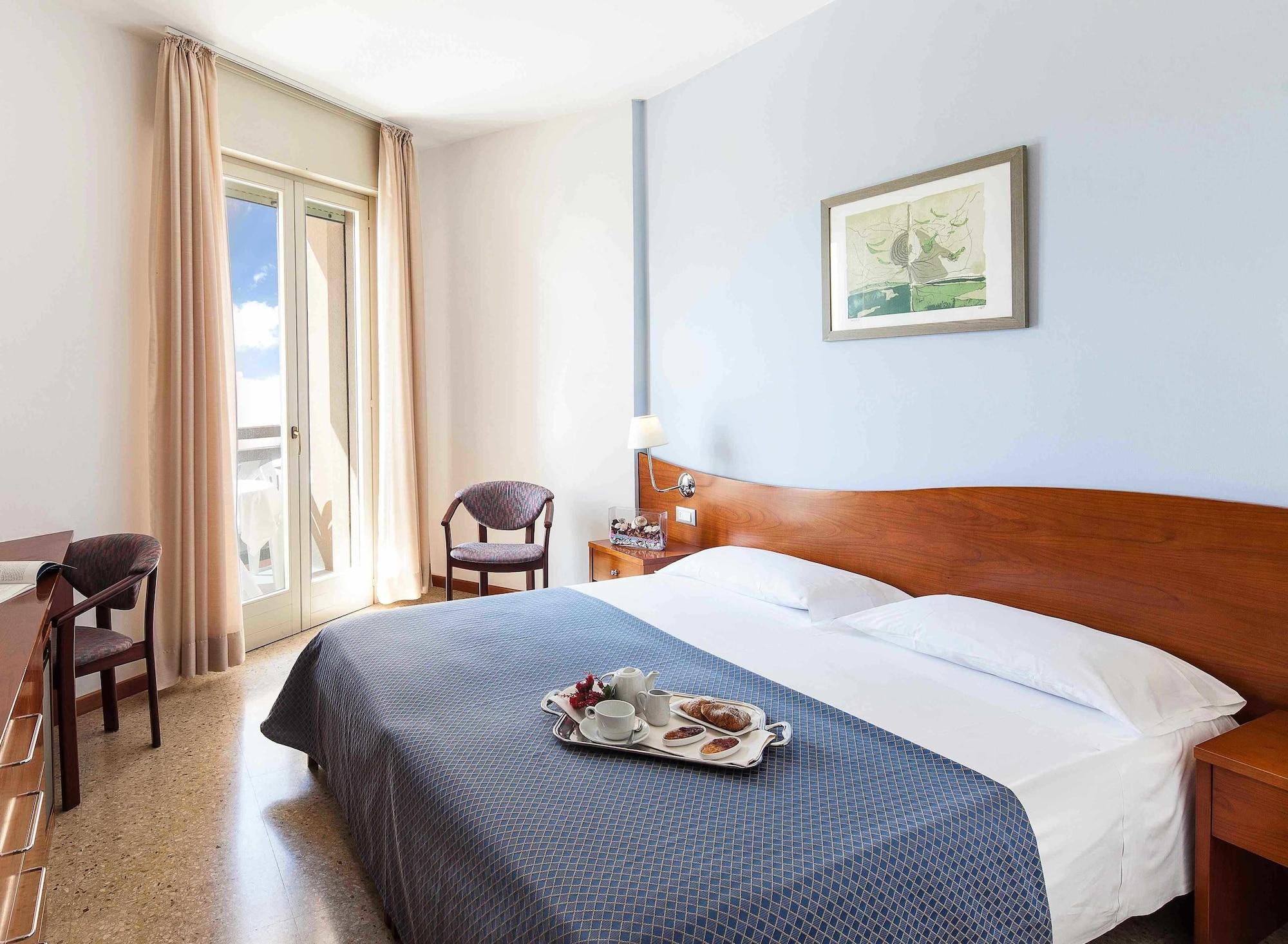 Hotel Palace Bibione Eksteriør billede